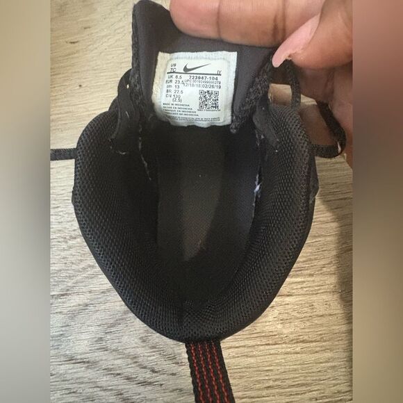 Nike toddler sneakers - Picture 6 of 8